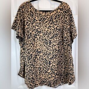 Ava‎ & Viv Women’s Plus Size Leopard Print Buttoned Back Blouse Size 3X